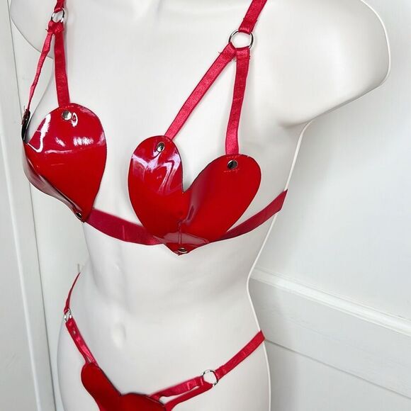 Dolls Kill Widow Zealous Vixen Heart Lingerie Set Red Patent NWT Medium - Picture 2 of 5